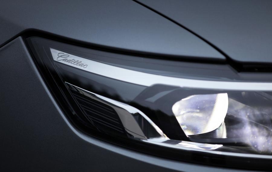 Детали экстерьера Cadillac XT6 Sport 2019 года  (фото 2 из 41)